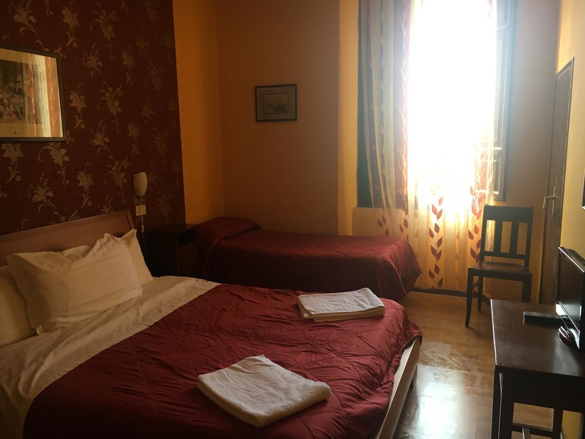 Hotel Europa Perugia Buitenkant foto