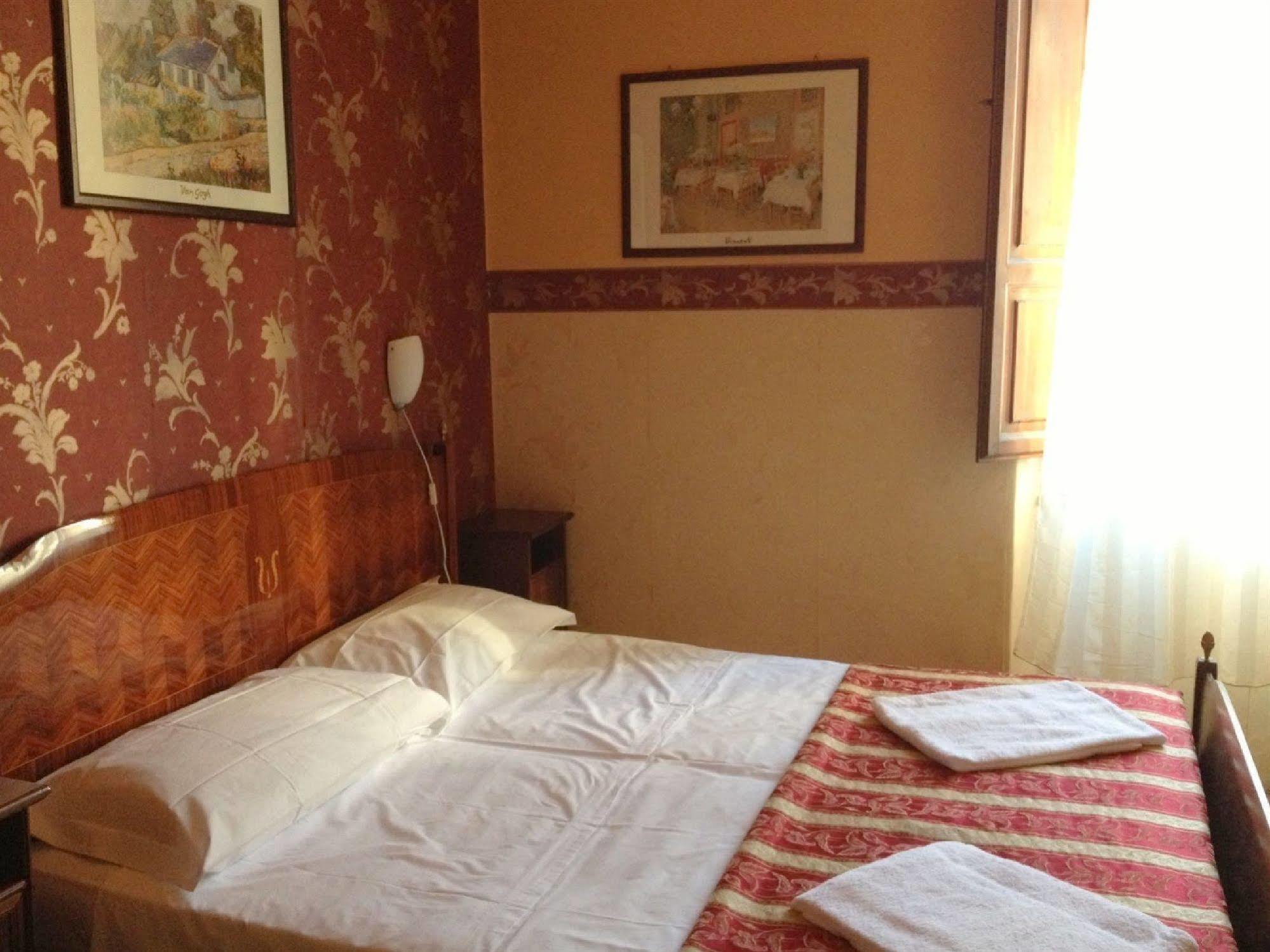 Hotel Europa Perugia Buitenkant foto